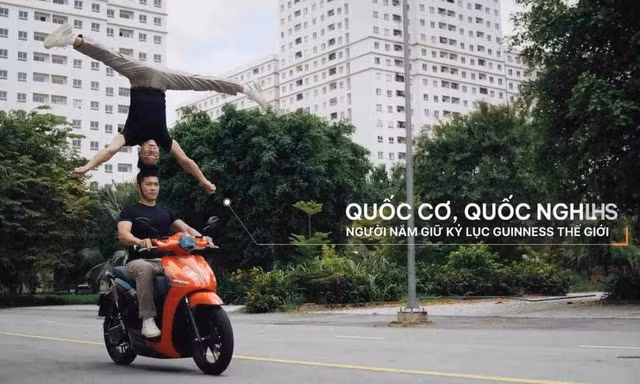 Công an xác minh vụ Quốc Cơ - Quốc Nghiệp chồng đầu đi trên xe máy ở TPHCM