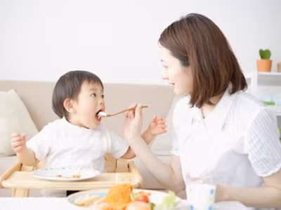 Có nên ép bé ăn hết khẩu phần?