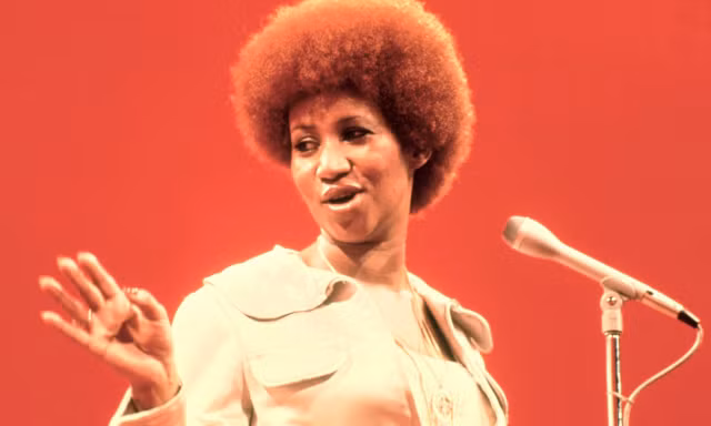 Sự nghiệp lừng lẫy diva được đặt tên cho tiểu hành tinh 249516 Aretha