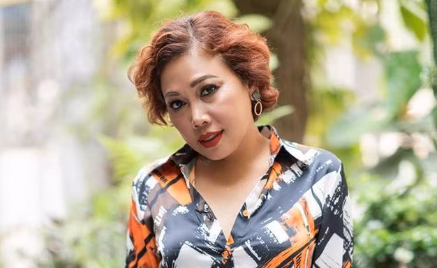 Showbiz 7/6: Siu Black tái hợp chồng cũ, vui đời làm rẫy nuôi heo sau biến cố 