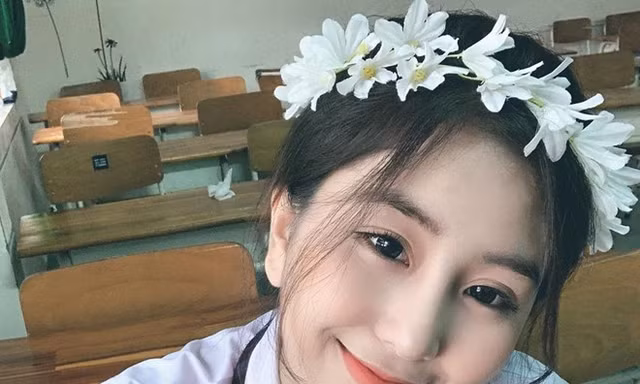 Dàn hot girl, hot boy 2001 vừa trở thành tân sinh viên đại học