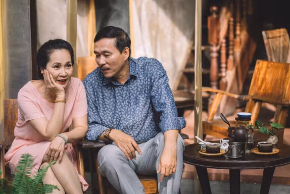 Vợ chồng Lan Hương-Đỗ Kỷ tiết lộ bí quyết hạnh phúc hơn 3 thập kỷ qua