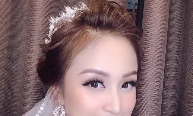 Showbiz 5/6: MC Vân Hugo đã sẵn sàng cho trang mới cuộc đời