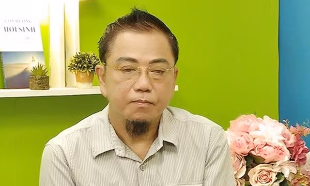 Danh hài Hồng Tơ chia sẻ ẩn ý trên facebook sau khi được tại ngoại
