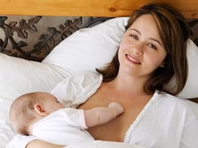 9 điều mẹ cần biết khi cho bé bú sữa