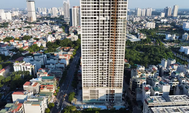 Tòa tháp 'nghìn tỷ' nhiều năm chưa hoàn thành liên quan đến CEO công ty BĐS Nhật Nam