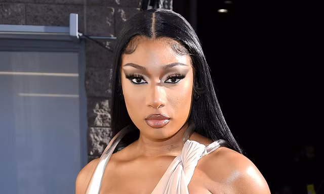 Nhà bị trộm, Megan Thee Stallion muốn ngừng ca hát: "Tôi mệt mỏi cả về thể xác lẫn tinh thần"