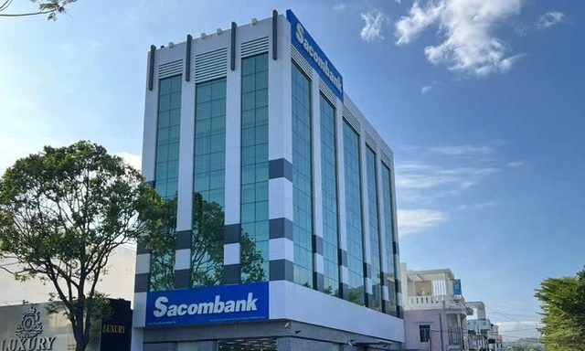Tâm điểm chú ý đổ dồn vào cổ phiếu Sacombank 