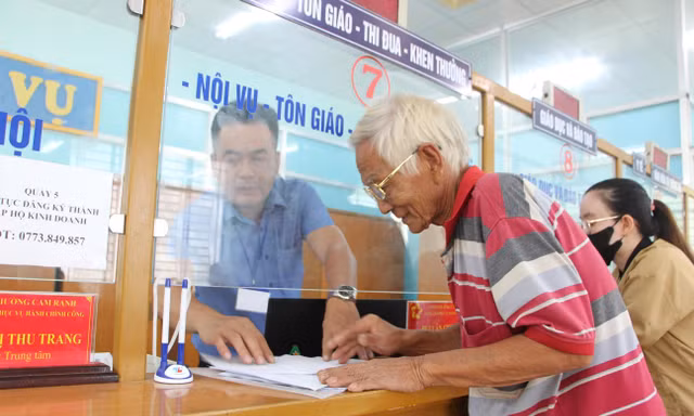 Khánh Hòa kiến tạo chính quyền năng động, gần dân trên hành trình vươn tầm
