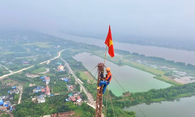 Báo Tiền Phong tổ chức tọa đàm 'Vượt qua tâm lý sợ sai, chỉ bàn làm, không bàn lùi'