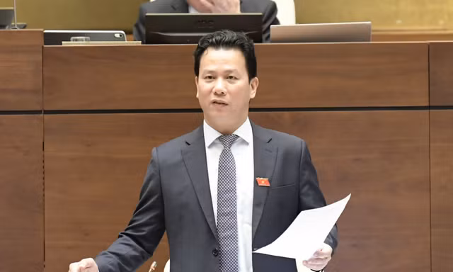 Bộ trưởng Đặng Quốc Khánh: Ngập lụt ở các đô thị có nguyên nhân từ bê tông hóa, lấn chiếm ao hồ