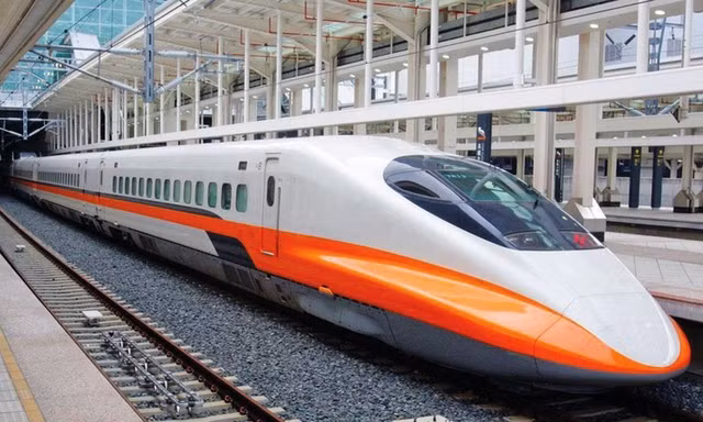 Đường sắt tốc độ cao Bắc - Nam được thiết kế 350 km/h