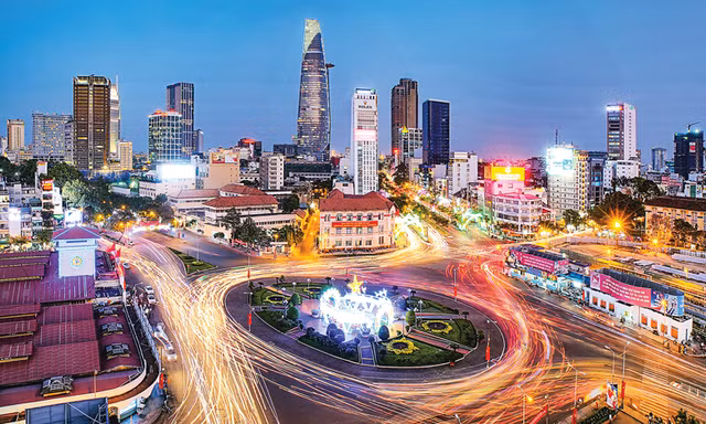 Xây dựng trung tâm tài chính khu vực và quốc tế tại Việt Nam