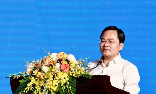 Anh Nguyễn Anh Tuấn, Ủy viên T.Ư Đảng, Bí thư thứ nhất T.Ư Đoàn phát biểu bế mạc hội nghị. Ảnh: Bảo Anh