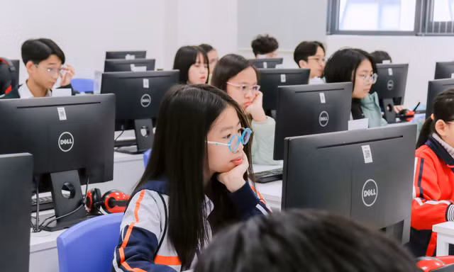 Học sinh Hà Nội được thi tài năng tin học trẻ quốc tế miễn phí