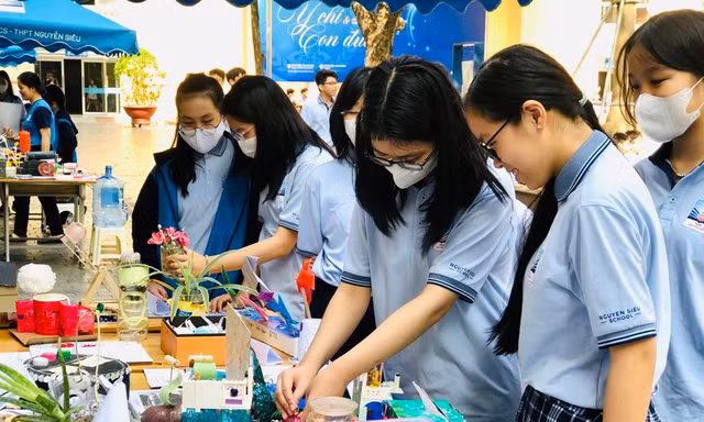 Phát động cuộc thi thử thách công dân số trong học sinh Hà Nội