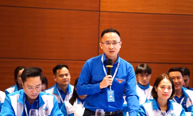 Các bạn trẻ hãy xây dựng cho mình lý tưởng, khát vọng cao đẹp vì Tổ quốc, cộng đồng