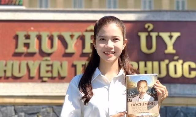 Hơn 2.000 bài thi giới thiệu sách về Chủ tịch Hồ Chí Minh