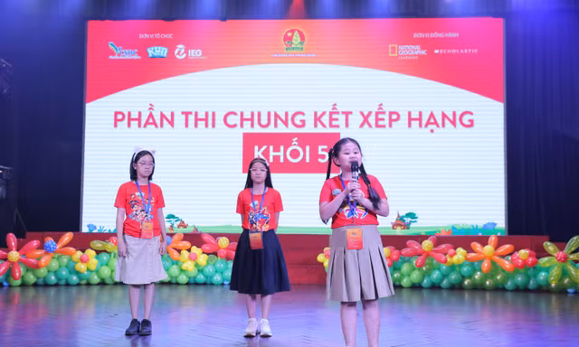 Hơn 11.000 thiếu nhi tham gia đọc sách tiếng Anh mỗi ngày