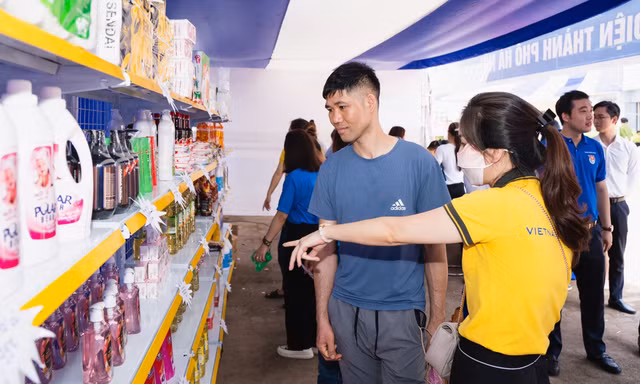 Nhiều hoạt động ý nghĩa cho thanh niên công nhân Thủ đô