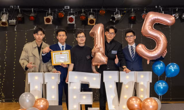 Thưởng thức phở Hà Nội, bún bò Huế, cơm tấm Sài Gòn tại Lyon, Pháp