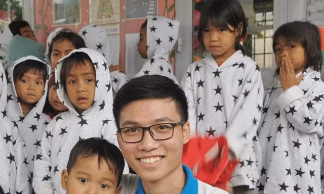Chàng trai Gia Lai và hành trình thiện nguyện từ khi mới 16 tuổi