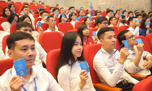 Chủ tịch UBND Thành phố Hà Nội Trần Sỹ Thanh sẽ đối thoại với thanh niên
