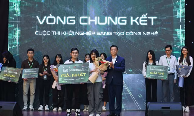 Hơn 600 học sinh, sinh viên tranh tài khởi nghiệp sáng tạo công nghệ