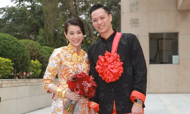 Hồ Hạnh Nhi và chú rể.