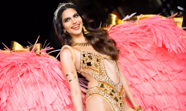 Hoa hậu, á hậu Hòa bình diễn áo tắm phong cách Victoria’s Secret
