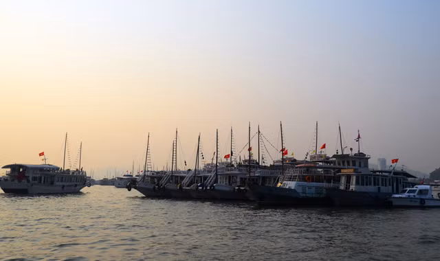 Cảng tàu du lịch Bãi Cháy