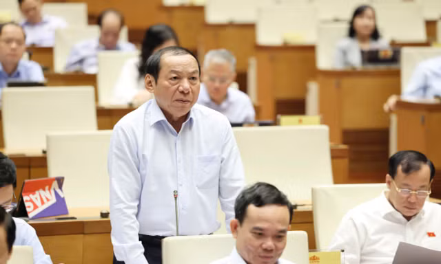 Du lịch đêm: 'Không làm thì thiếu, làm thì thừa'