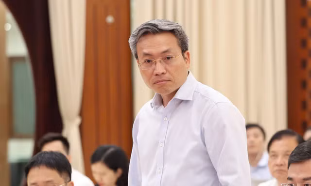 Thiếu tướng Nguyễn Quốc Toản thông tin về khởi tố các đối tượng trong vụ dầu ăn Ofood 