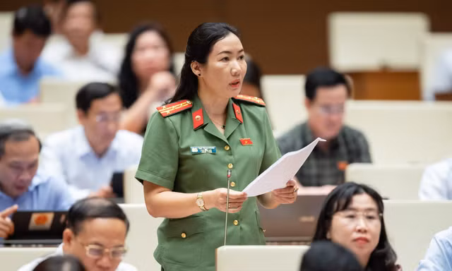 Quản lý giao dịch điện tử: Đề nghị bổ sung trách nhiệm Bộ trưởng Quốc phòng