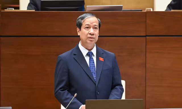 Bộ trưởng Nguyễn Kim Sơn chỉ ra hàng loạt ‘cái chưa đủ’ dẫn đến dạy thêm, học thêm