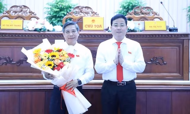 Phê chuẩn kết quả bầu Chủ tịch HĐND tỉnh Hậu Giang
