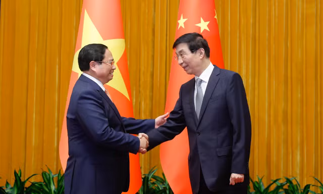 Phát triển quan hệ hữu nghị truyền thống, hợp tác toàn diện với Trung Quốc là yêu cầu khách quan