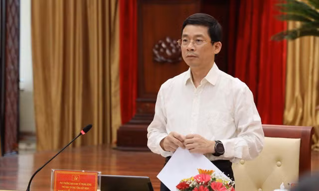 ‘Đường Lê Văn Lương là điển hình của quy hoạch bất cập’