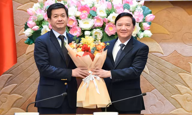 Ông Lê Quang Tùng giữ chức Bí thư Đảng ủy cơ quan Văn phòng Quốc hội
