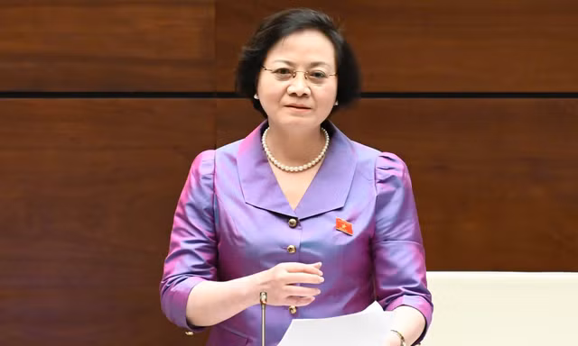 Bộ trưởng Nội vụ: Xóa bỏ tình trạng cán bộ 'giữ ghế nhờ ngạch công chức' 