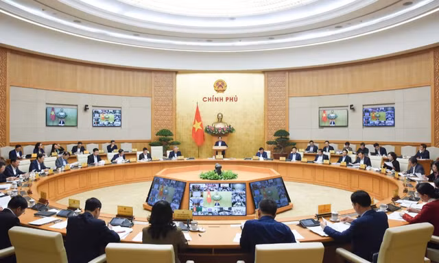 Bộ Nội vụ khẩn trương xây dựng đề án sắp xếp, tổ chức bộ máy cấp tỉnh, huyện, xã