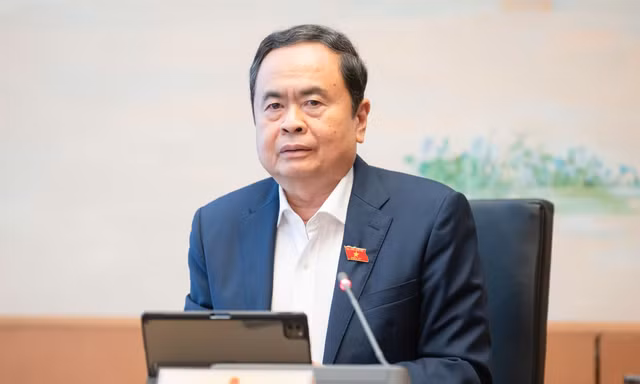 Chủ tịch Quốc hội: Chọn chủ đầu tư nhà ở xã hội không qua đấu thầu phải tránh xin - cho