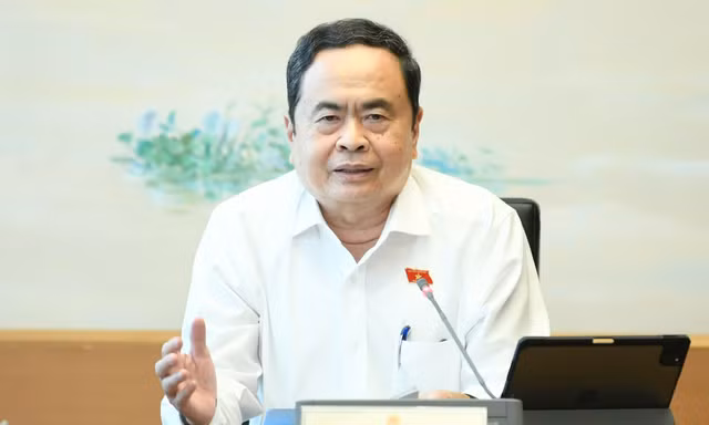 Chủ tịch Quốc hội chỉ đạo sau loạt bài của Tiền Phong: 'Tôi nói thư ký chụp nguyên gửi Bộ trưởng Tài chính'