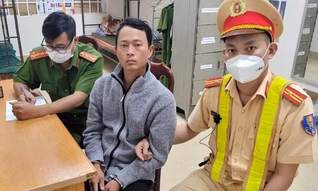 Bắt kẻ hiếp dâm em gái cùng mẹ khác cha