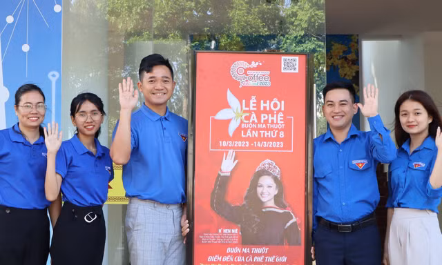 Thanh niên Đắk Lắk hào hứng với Lễ hội cà phê 