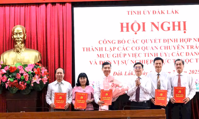 Đắk Lắk ra mắt các ban chuyên trách sau hợp nhất