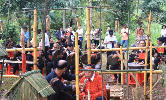 Lễ cúng no đủ của người Ê Đê