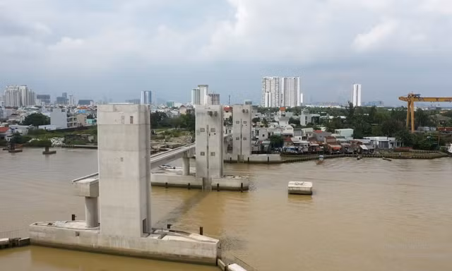Cận cảnh dự án chống ngập 10.000 tỷ đồng nằm 'bất động'