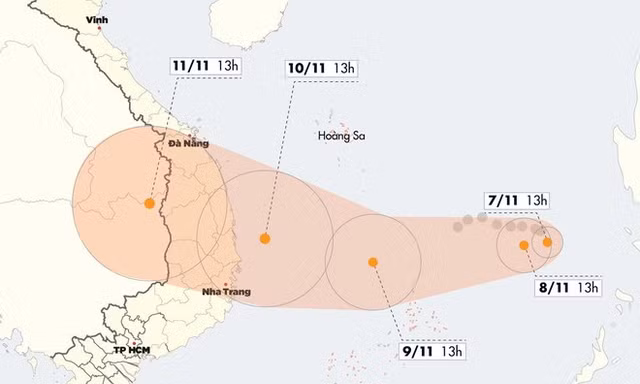 Bão số 6 suy yếu trước giờ đổ bộ Bình Định - Khánh Hòa
