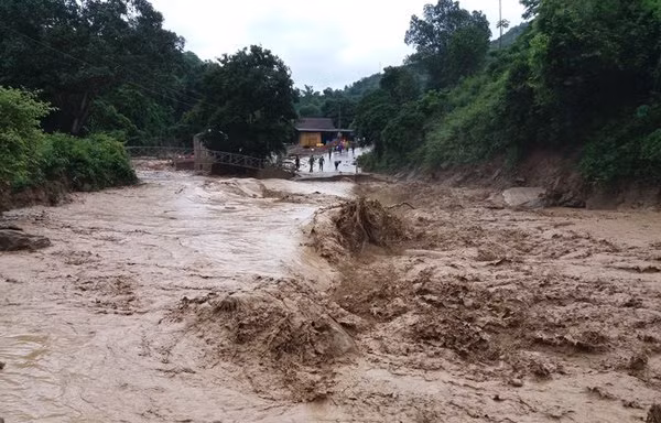 Lũ quét đã ảnh hưởng đến kỳ thi THPT quốc gia